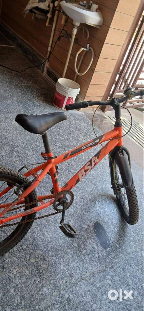 BSA CYCLE FOR BOYS IN GOOD CONDITIONS