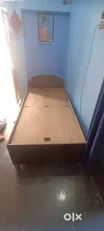 Single dewan bed