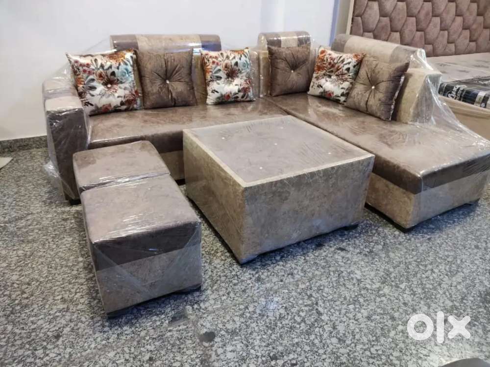 Brand new sofa L safe