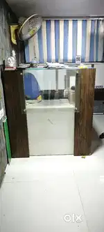 ऑफिस दुकान के लिए काउंटरबिकाऊ है