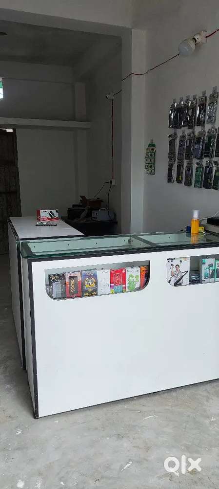 Counter, printer, lamination machine, mobile repairing kit
