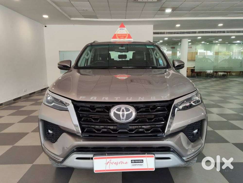 Toyota Fortuner 4X2 MT 2.8 Diesel, 2021