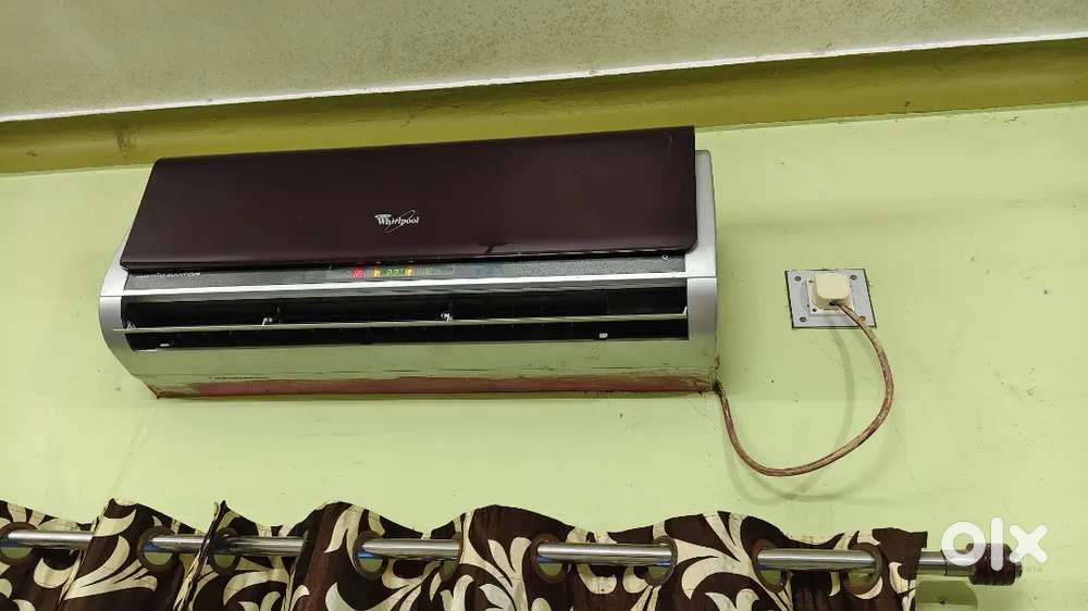 Whirlpool AC urgent sell