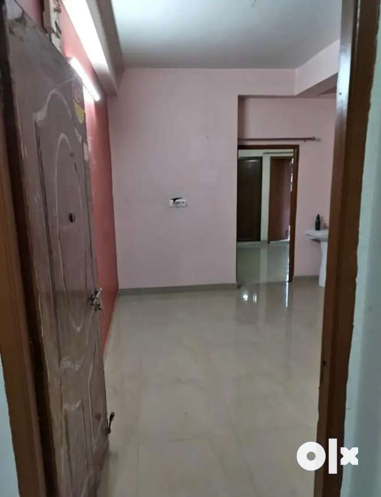 We'll Decorated 2BHK Apartment Available for rent Near Dum Dum Metro