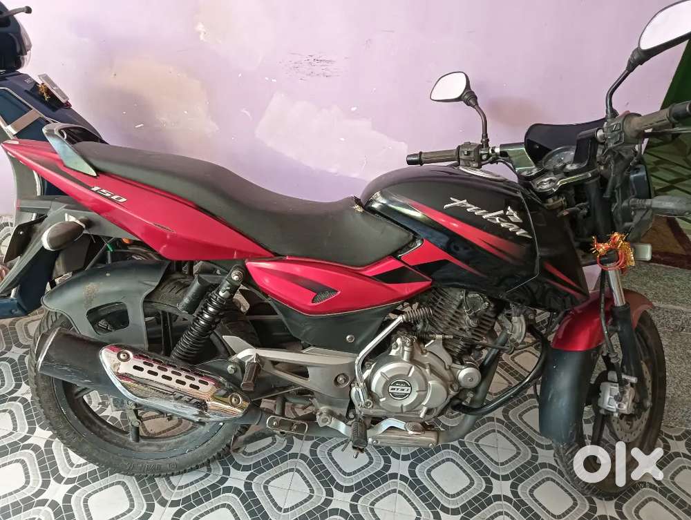 Pulsar as good as new with great mileage