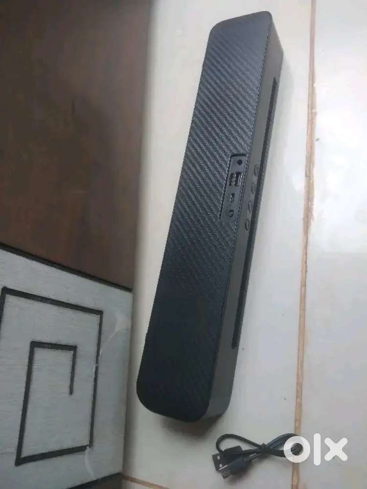 Bluetooth bar speaker