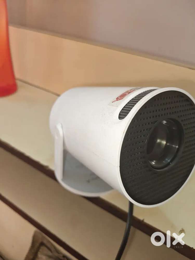 Mini projector for home like theatre