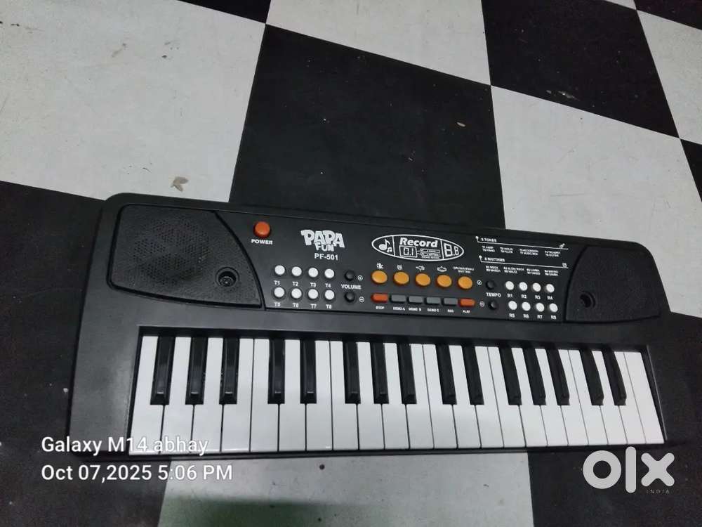 Pf-501 piano