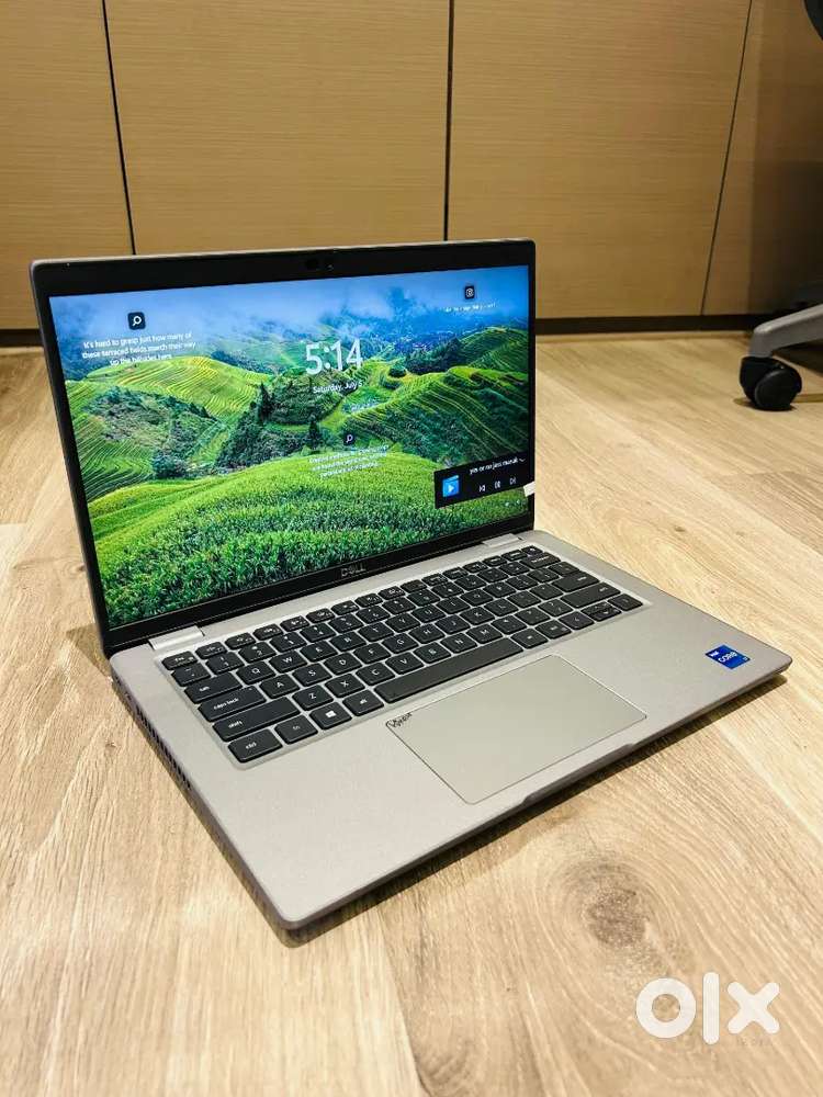 Dell Laptop /  Touchscreen / i7 11th Gen Best Performance