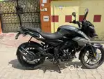 Bajaj pular N 160