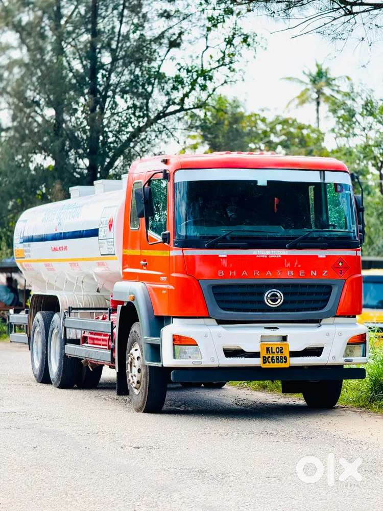 BHARAT BENZ 2523 TANKER BS4