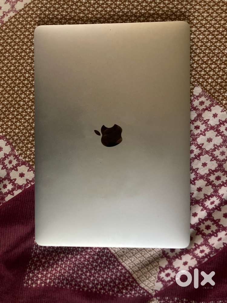 Macbook air m1 85 battery 256gb