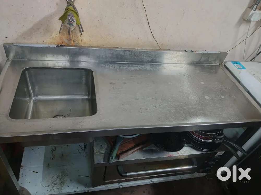 Commercial kitchen equipment