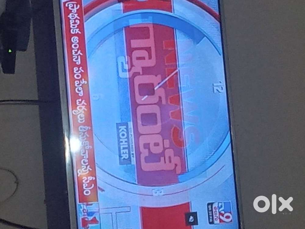 Panasonic 32 inch LED tv