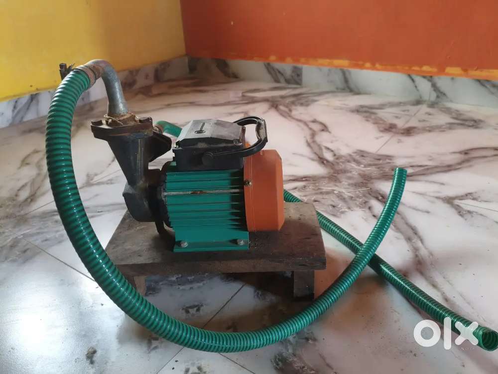 C.R.I PUMPS 1HP Fix price