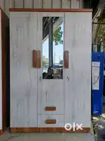BRAND NEW FACTORY MADE 3 DOORS WARDROBE