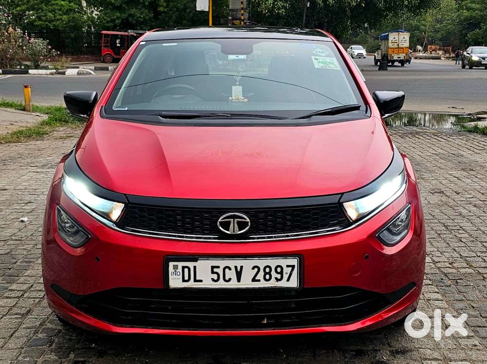 Tata Altroz XZ Plus (S) iCNG, 2023, CNG & Hybrids