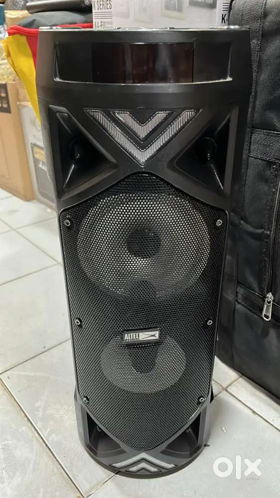 Arctic speaker tower type