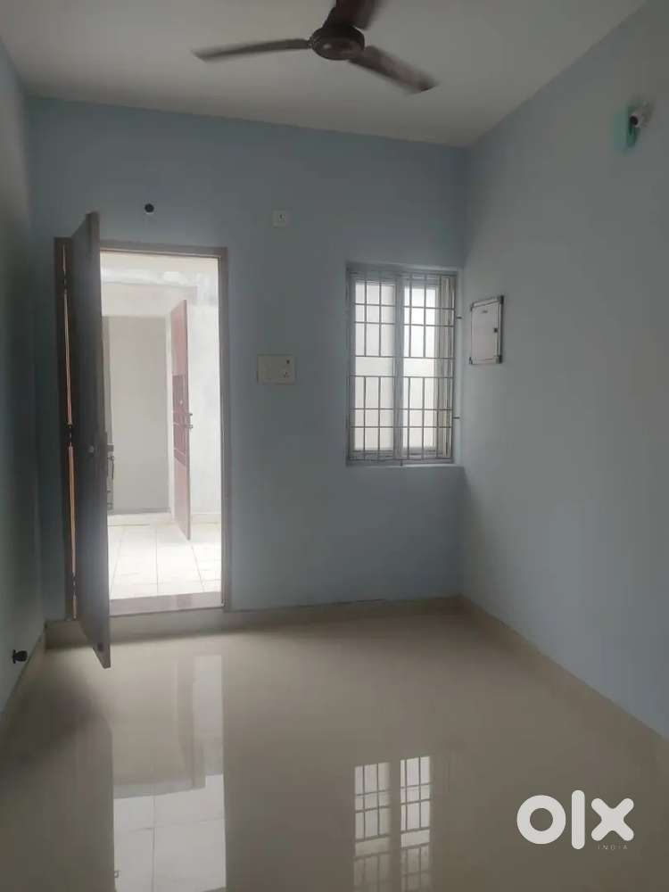 1RK house for rent Bachelors only