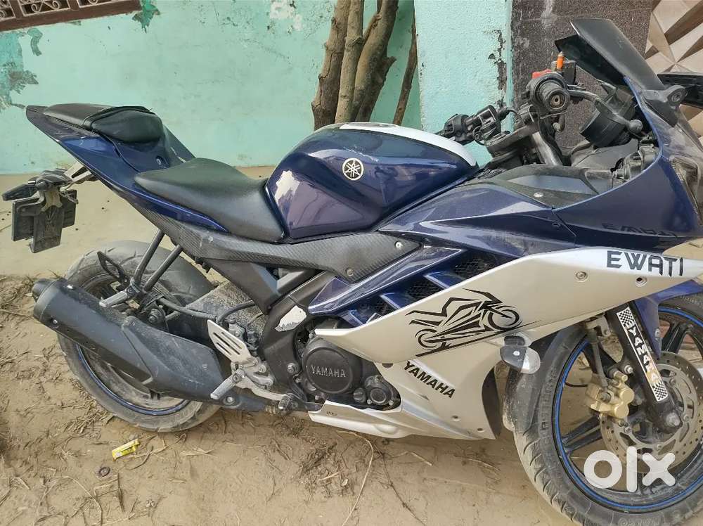 Yamaha R15 2016 model