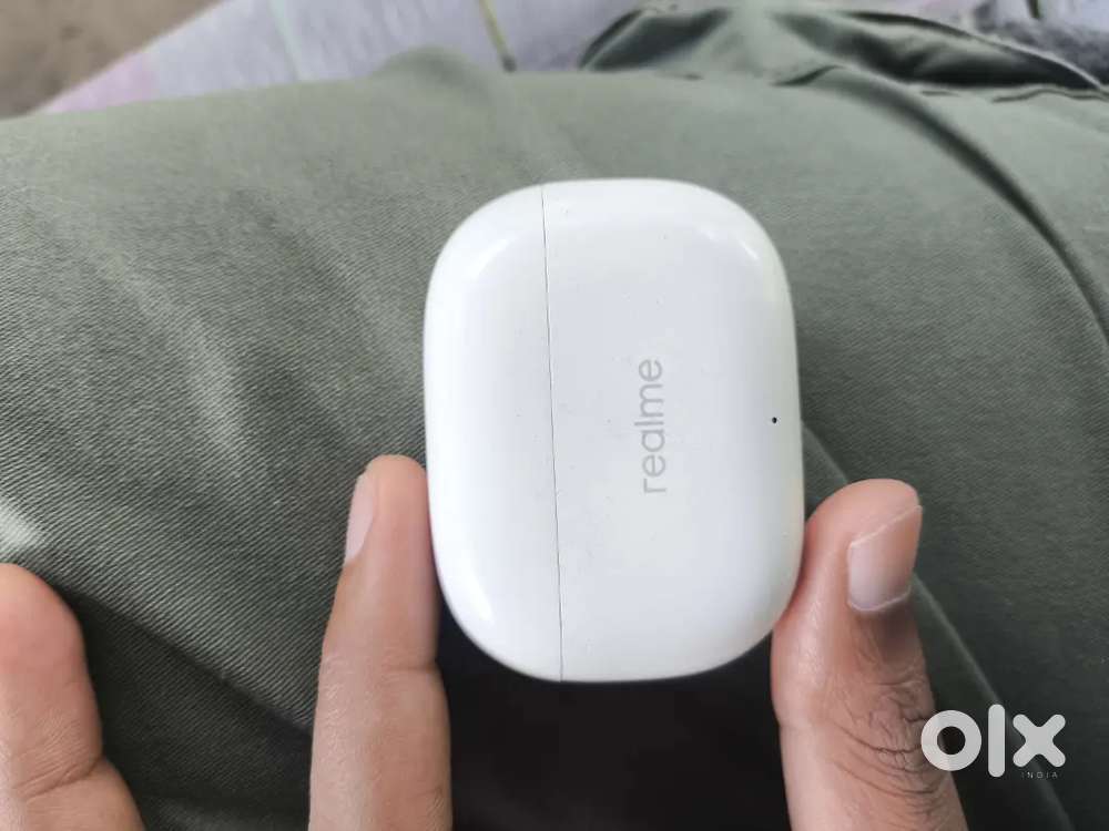Realme T300 buds