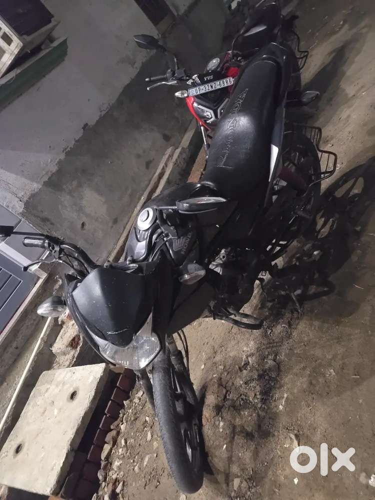 Urgent sale at low price for student, ola & uber drivers & bachelors