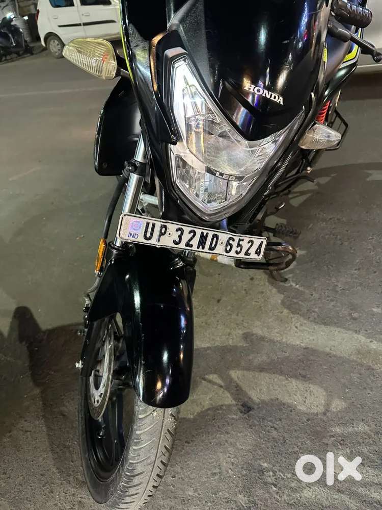 Gaadi bahoot badhiya hai bahoot  smooth hai average city me 60 plus