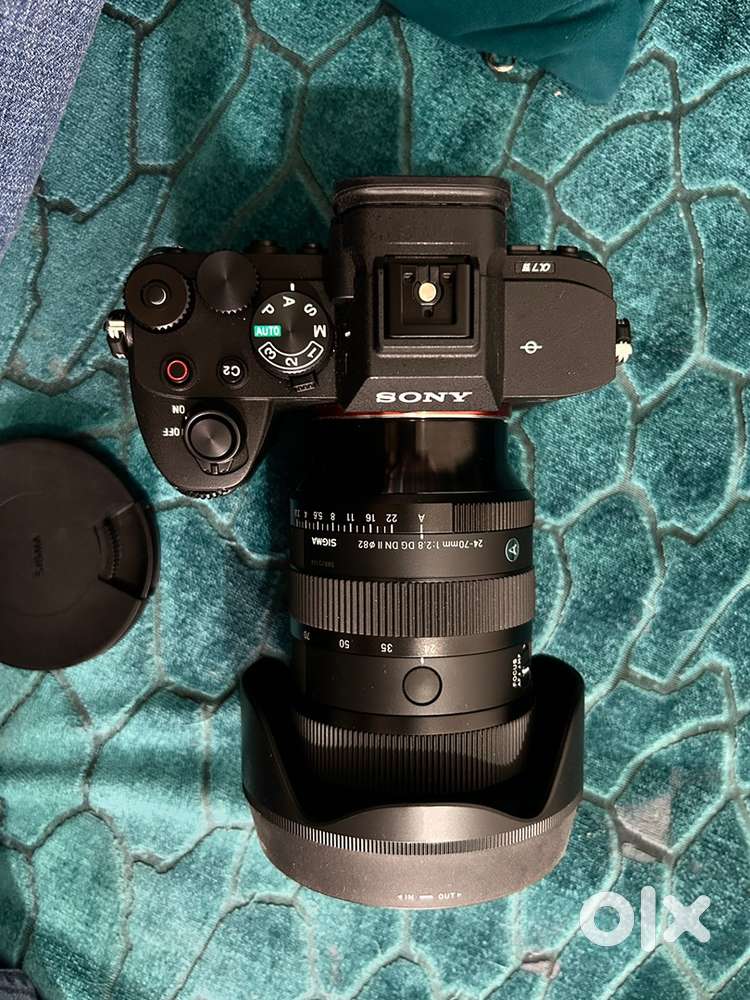 Sony a 7 m4 &  Sigma 24 70 2.8lens