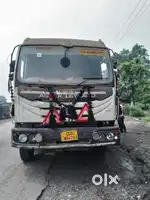Ashok leyland 3520 TU 12 wheeler in good condition