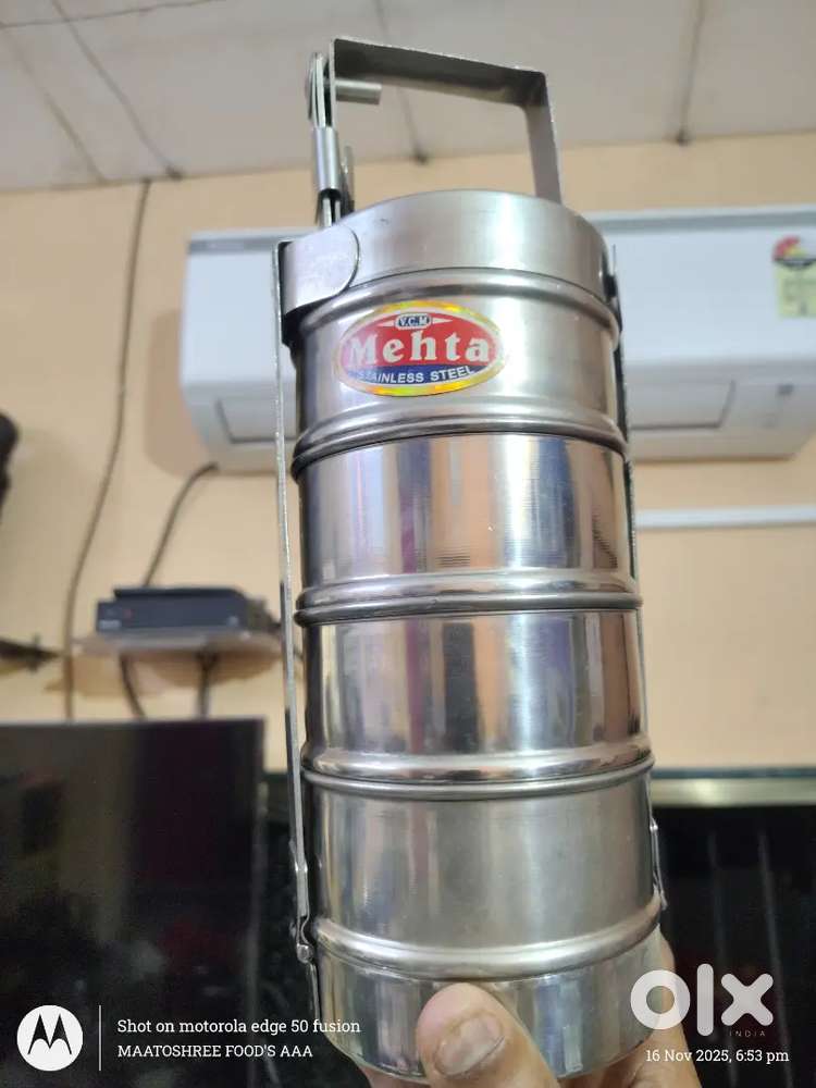 4 tiffin set (total 12 tiffin for sale, without use, fresh material )