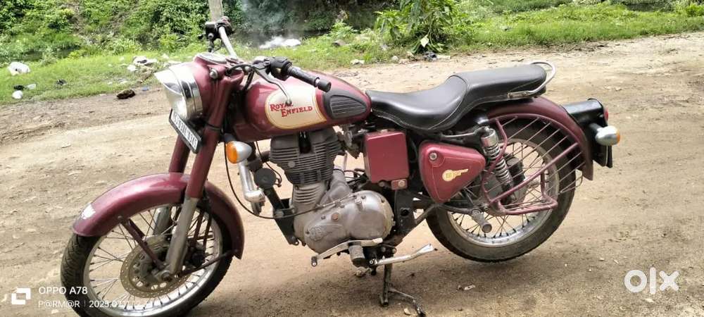 Bullet classic Maroon color