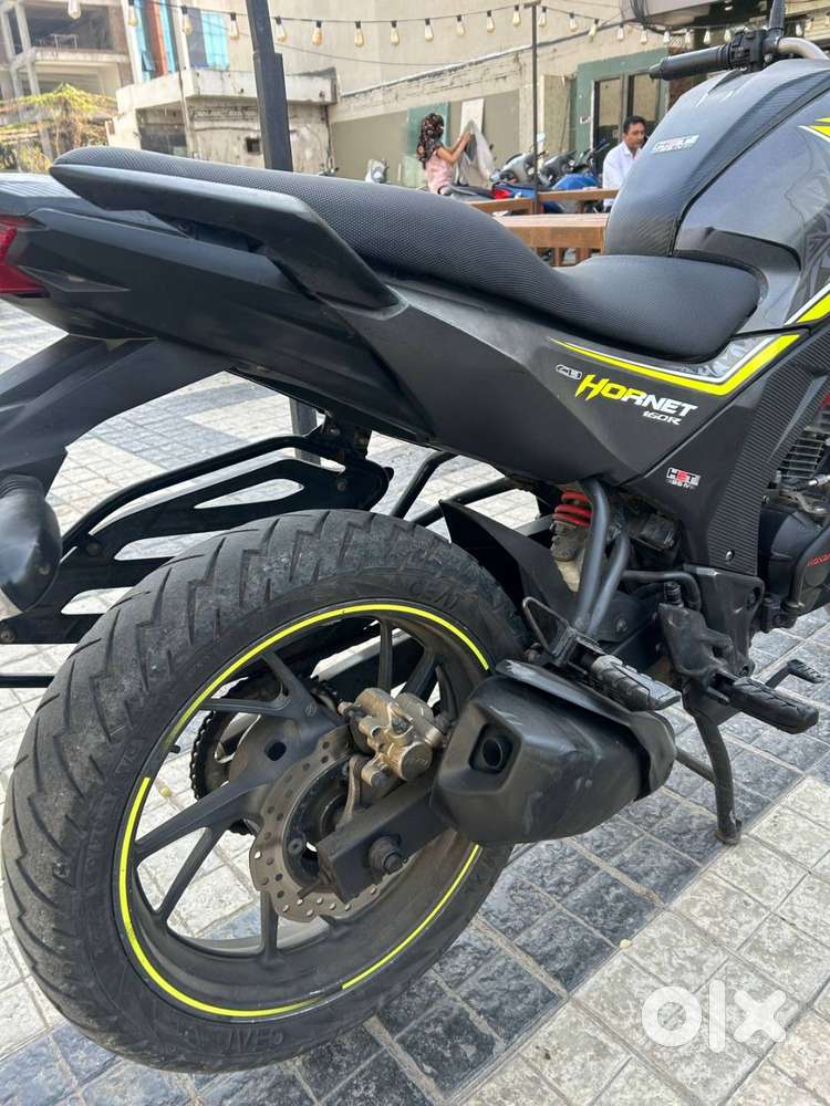 Honda Hornet 160 (मॉडल 2017) – एकदम शानदार हालत में