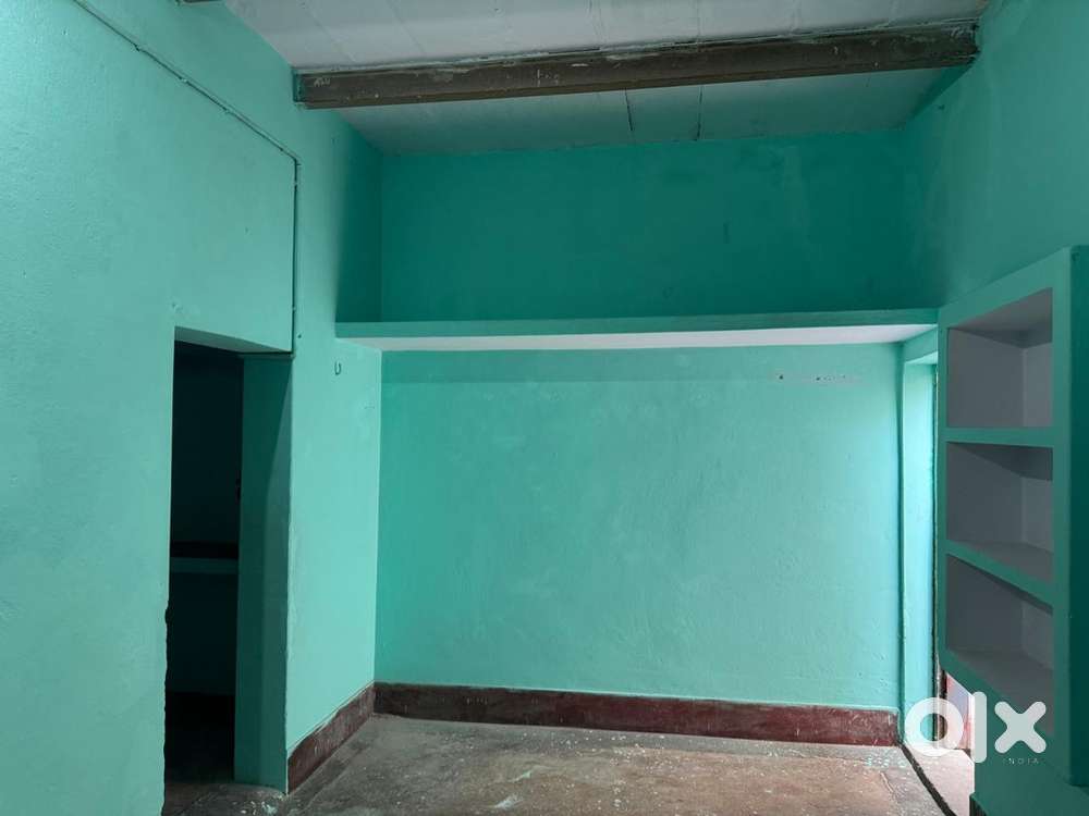 Rooms available (separate 5000, single 3000)