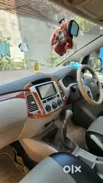 Toyota Innova 2014