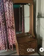 Dressing table with storage+shoe keeping space LED light above mirror