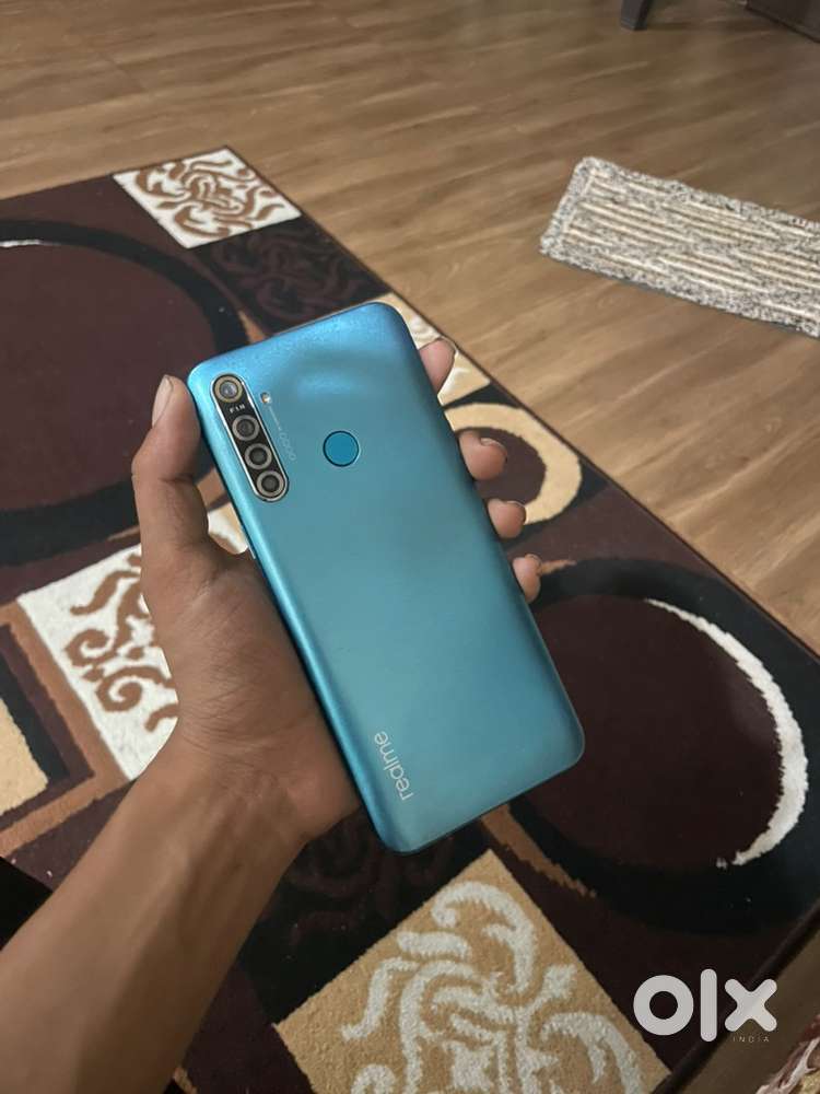 Realme 5i 4gb ram