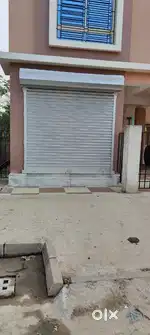 Unfurnished shop for rent at rajarhat akhankha more, fast food allowed