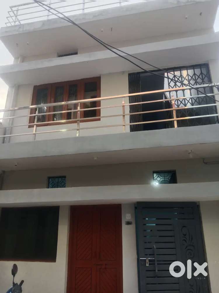 2BHK rent near Amrapali Market, Indira Nagar, Lucknow