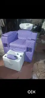 Manufacturer saloon chairs and Beauty parlour chairs sale .