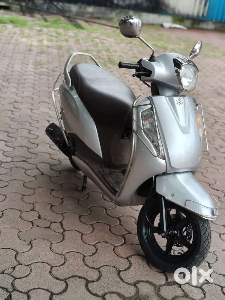 Suzuki access 125 alloy wheel disc brake