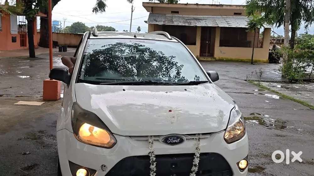 Ford Figo 2011 Diesel 275000 Km Driven Well Maintained