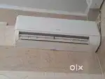 Air Conditioner 1.5 ton Llyod Split AC