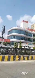 Kalindipuram Low College ke piche Bank of Baroda se 1 km par 18500 gaj
