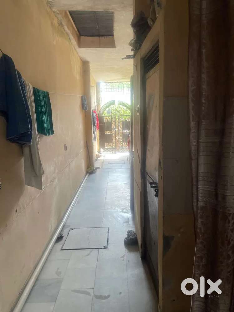 House at prime location manimajra