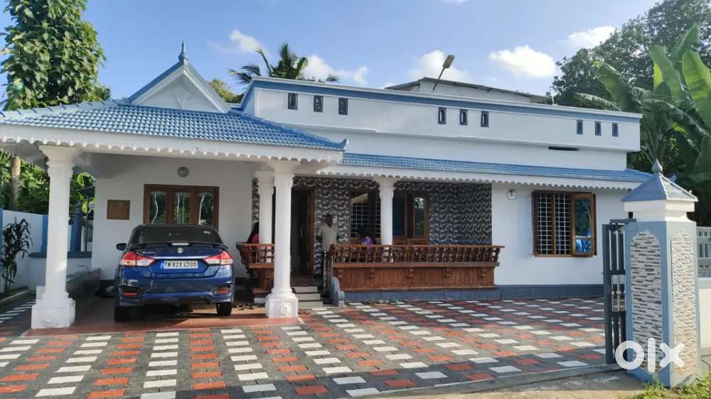 PG accommodation for ladies near KCM Hospital Nooranad