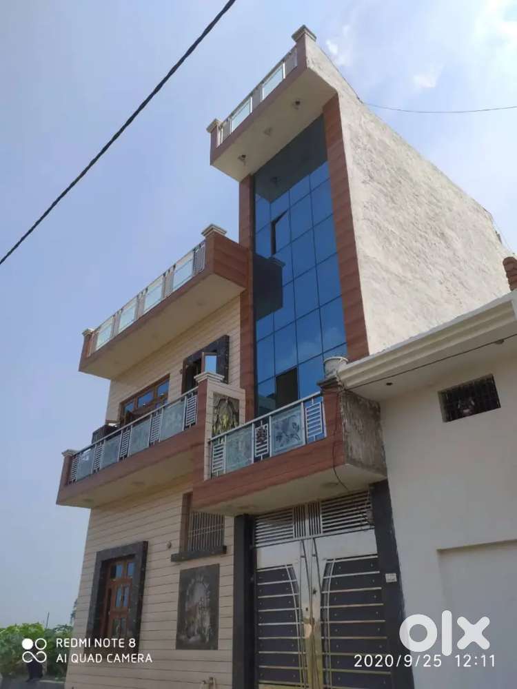 Well maintained 03 BHK House for rent