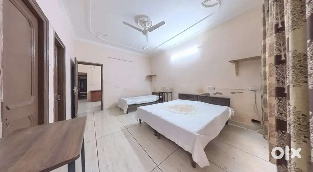 Running pg available in boys sec -21,20,34,44