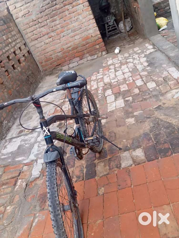 Bycycle for saleBest disk break and steal body 3 years old only