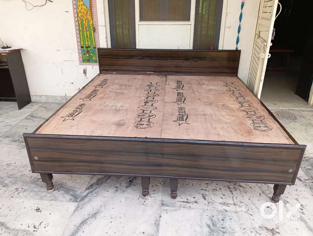 Wooden unused new double bed without storage