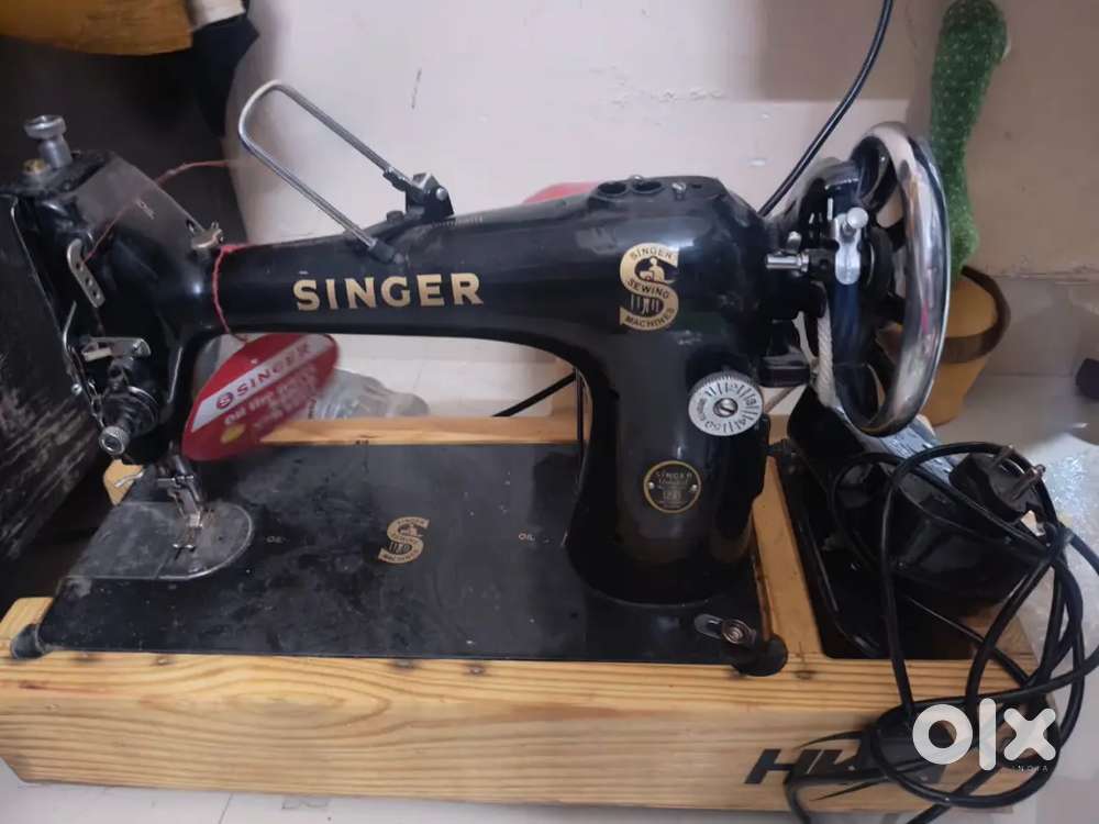 Singer sewing machine brand new
